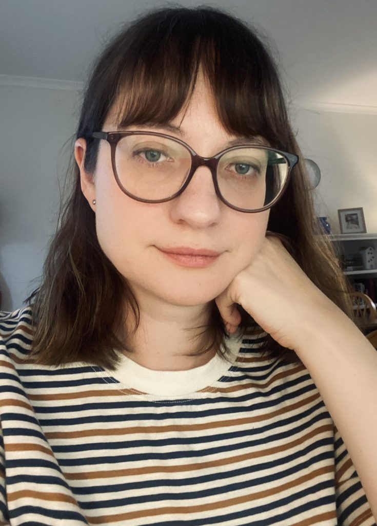 Photographic portrait of Isabella Mead